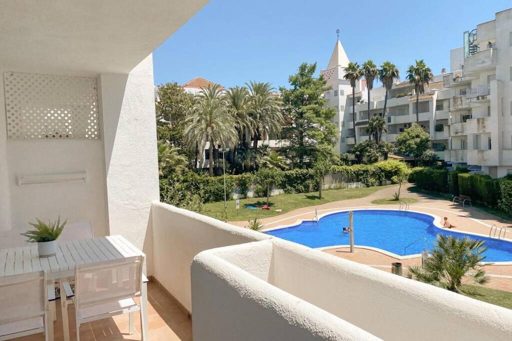 Apartament Blue Marina - Terraza, Piscina Y Wifi Gratis Roses Zewnętrze zdjęcie