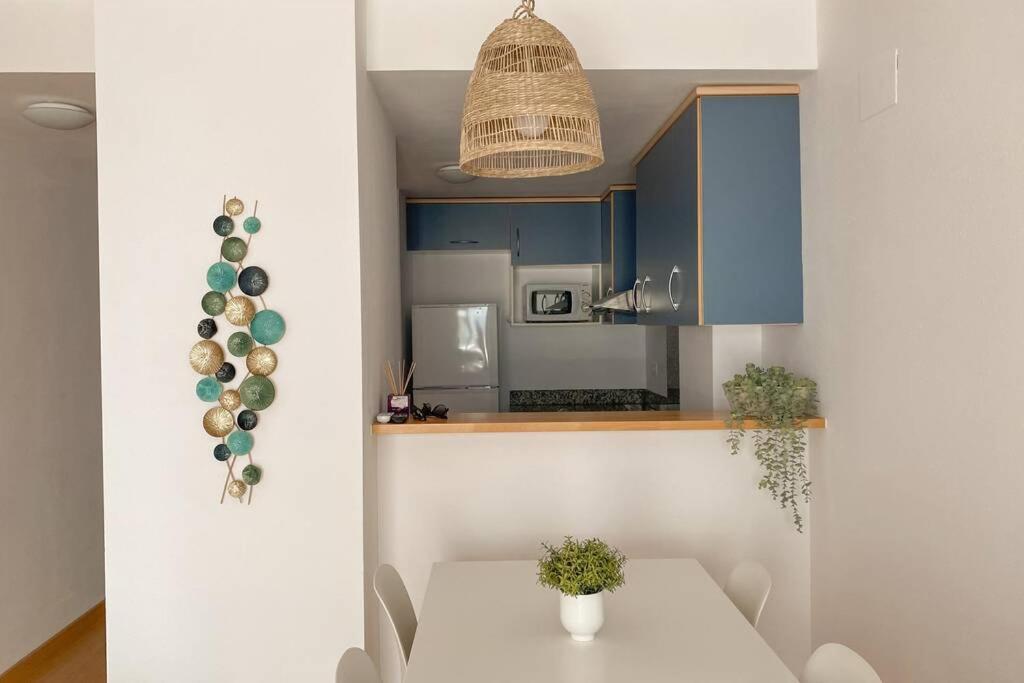 Apartament Blue Marina - Terraza, Piscina Y Wifi Gratis Roses Zewnętrze zdjęcie