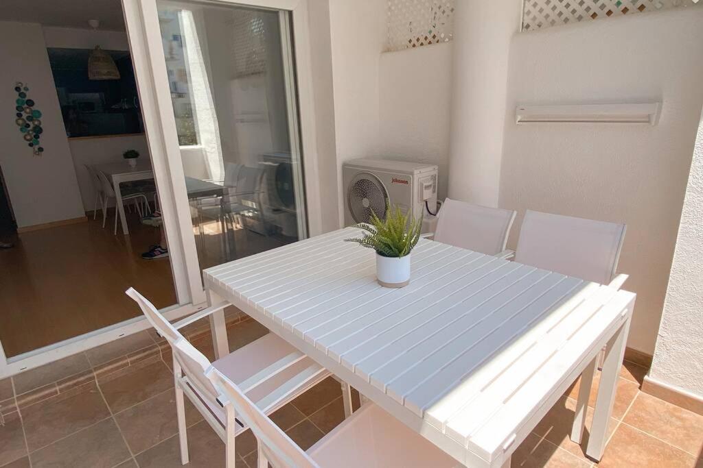 Apartament Blue Marina - Terraza, Piscina Y Wifi Gratis Roses Zewnętrze zdjęcie